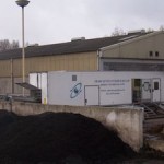 Sludge de-watering mobile centrifuge unit